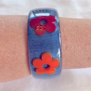 Gently Worn Women’s Beautiful Vintage  Bracelet Cuff Multi-Color-